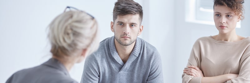 coach de relacionamento pessoas serias