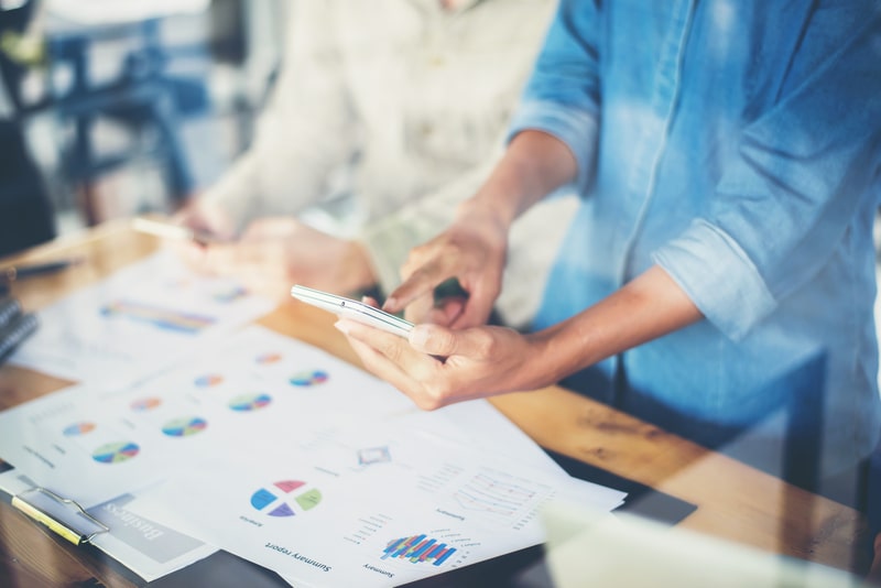 Concorrência de mercado: como analisar e se destacar dos concorrentes?