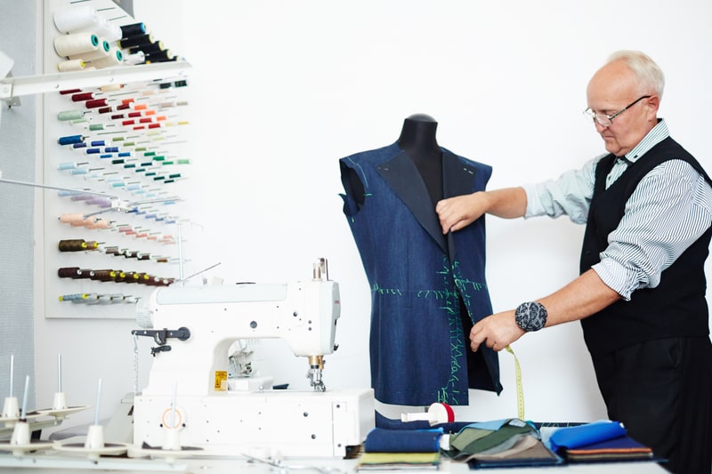 diferenca entre emprego e trabalho costureiro