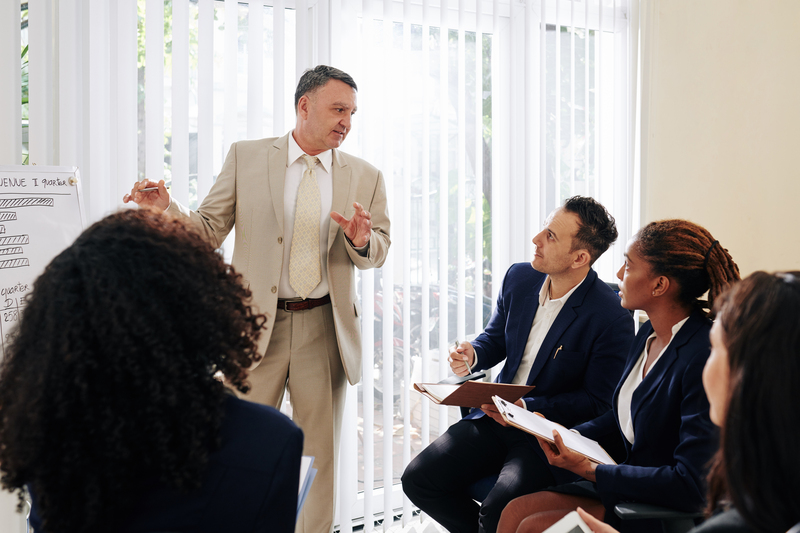 gestao empresarial e recursos humanos no desenvolvimento de equipes